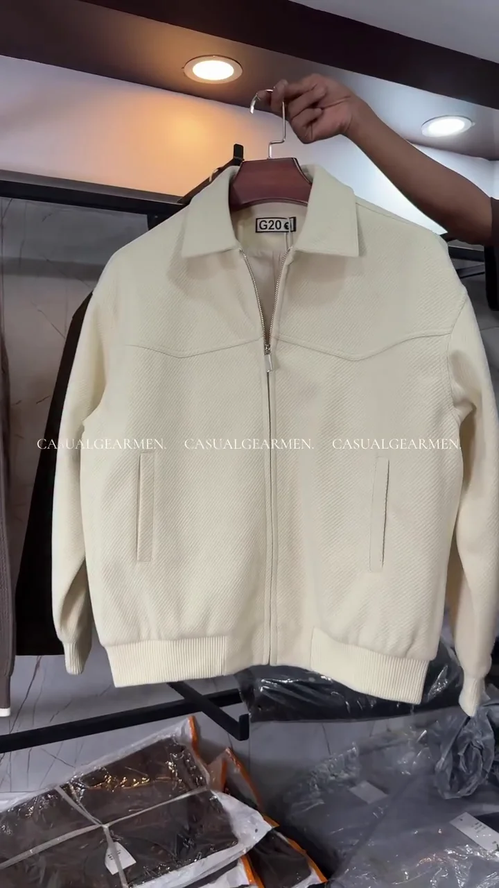 Men’s Cream Textured Bomber Jacket – Classic Collared Zip-Up