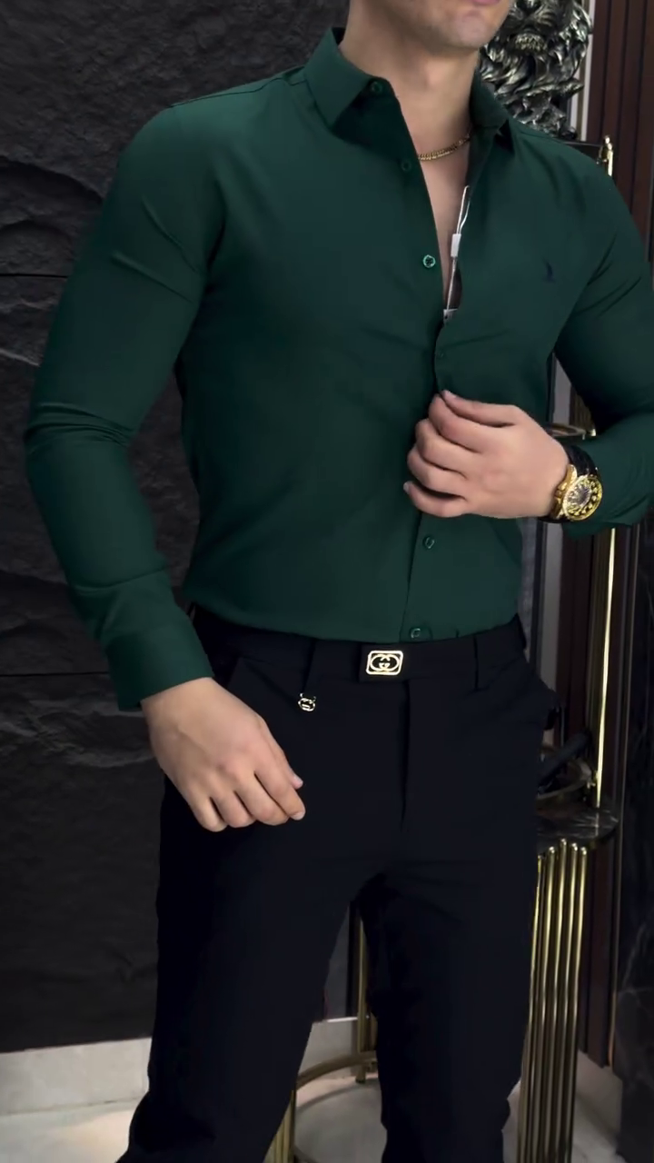 Men’s Cotton Blend Solid Shirt